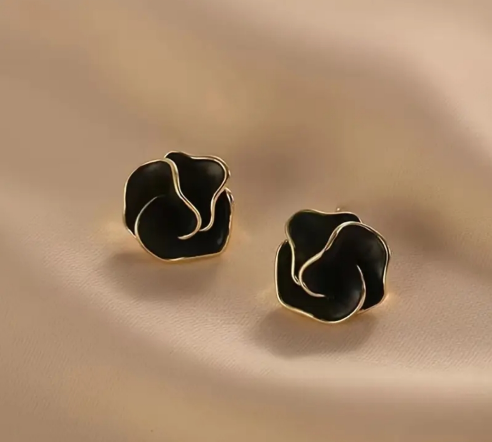 Black & Gold Camellia