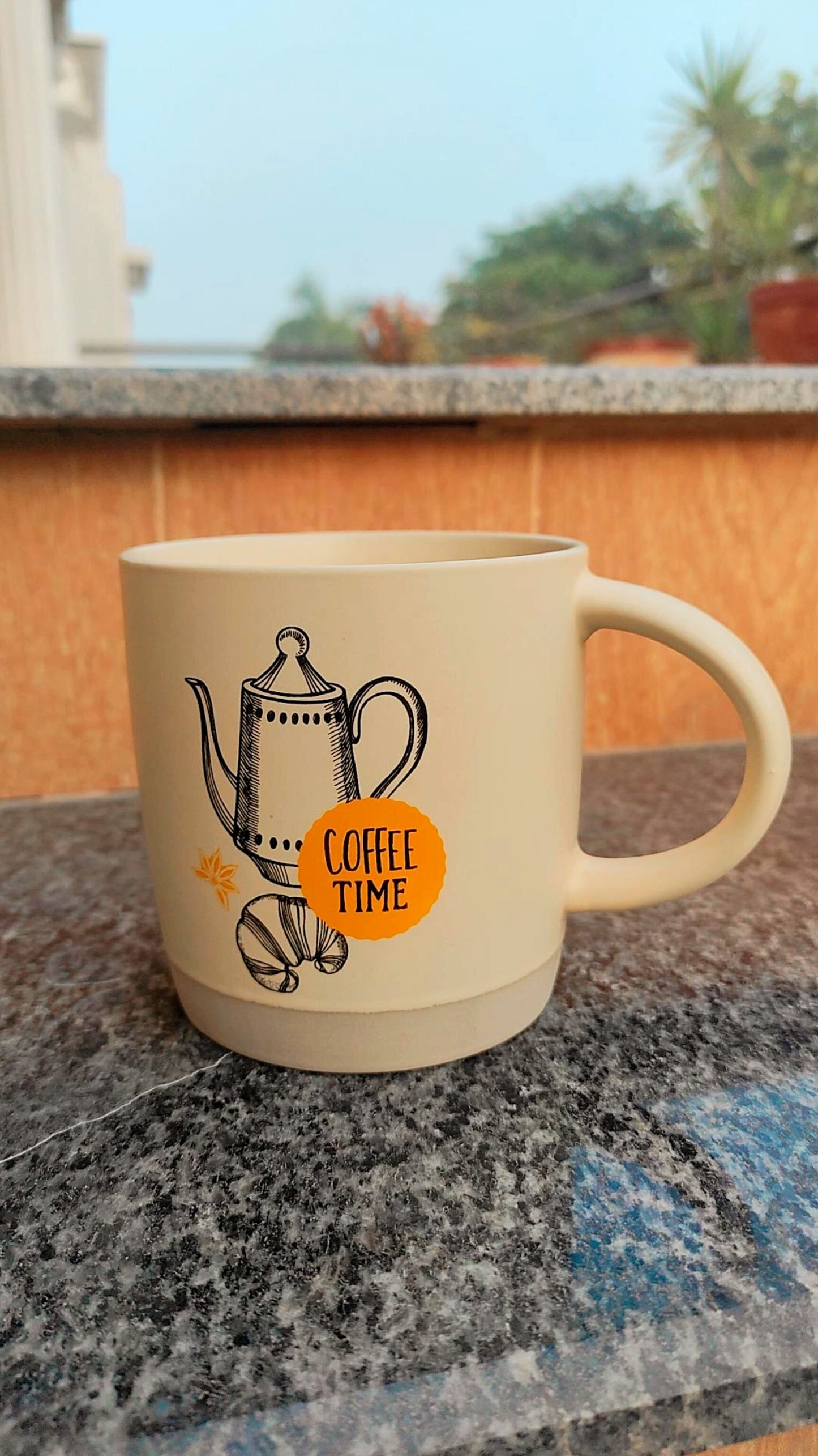 Premium ceramic mug - Coffee